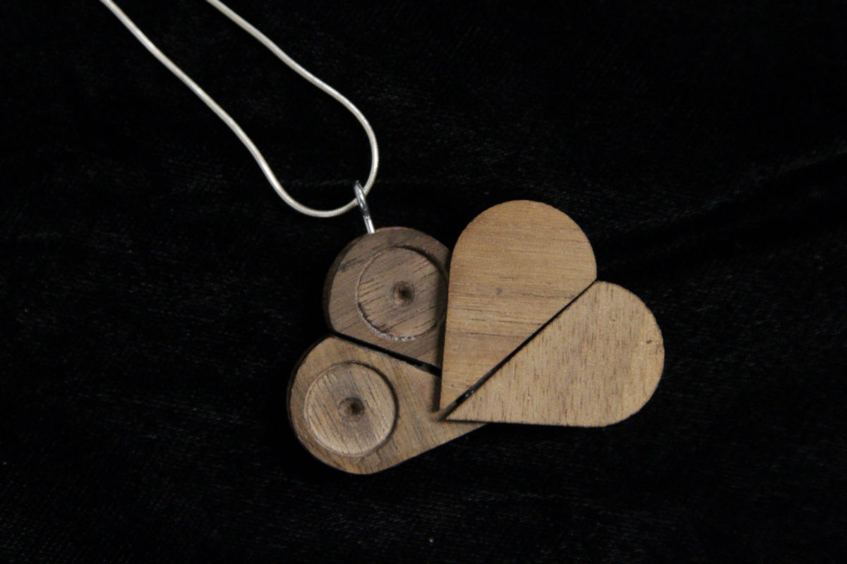 Z”The Illusionist” Locket – A Project by Jeffrey Gay – Aesthetics of Design