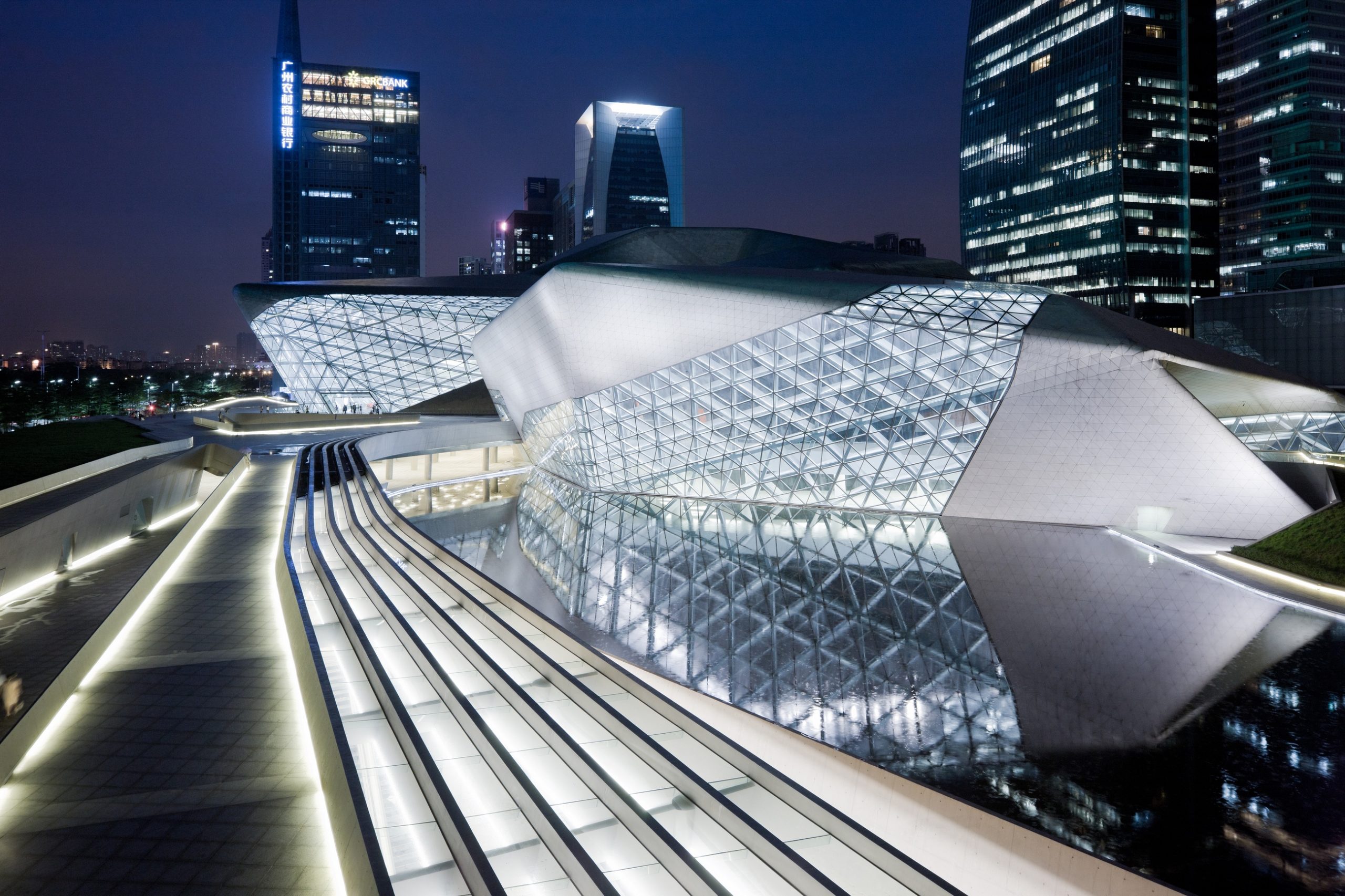 Modern Designers Zaha Hadid Aesthetics Of Design